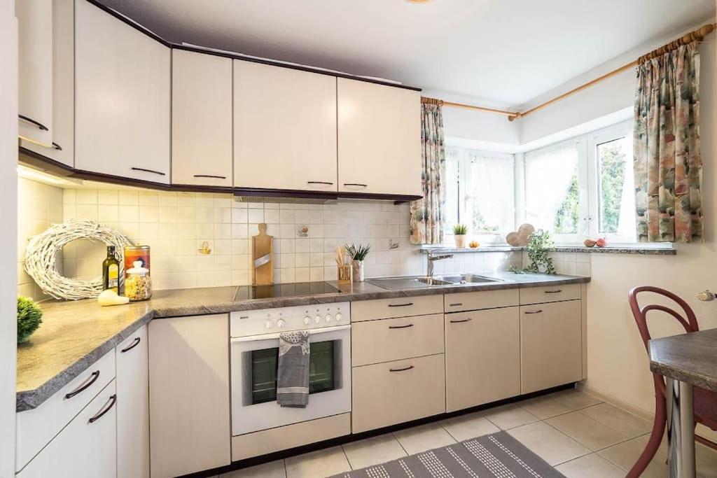 Ferienwohnung Julija Riedheim Hilzingen المظهر الخارجي الصورة